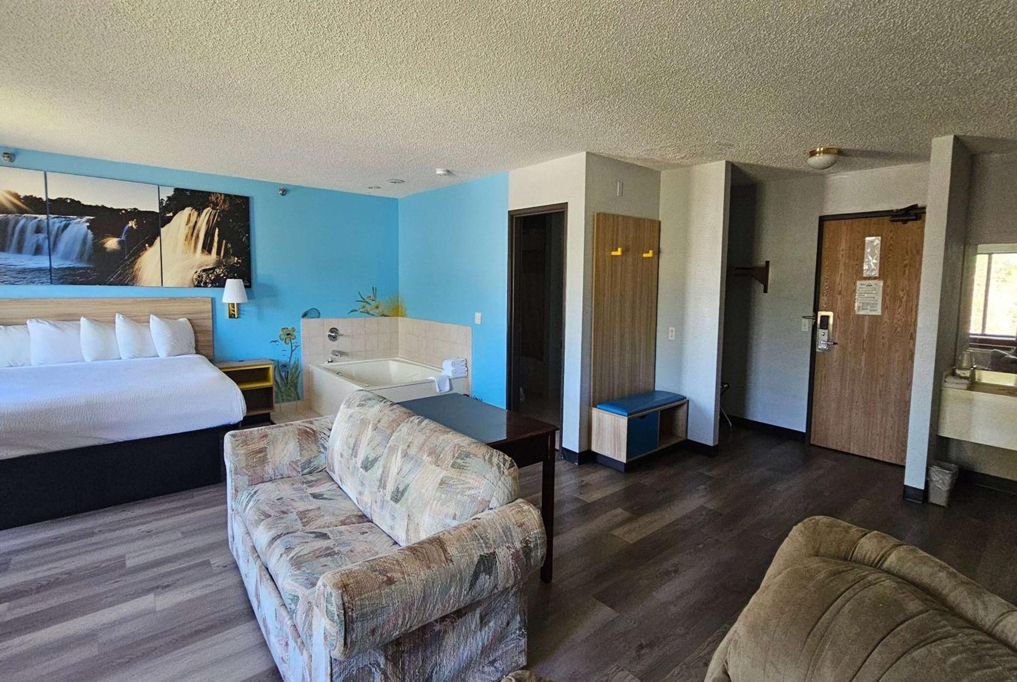 Days Inn By Wyndham Ozark Springfield Εξωτερικό φωτογραφία